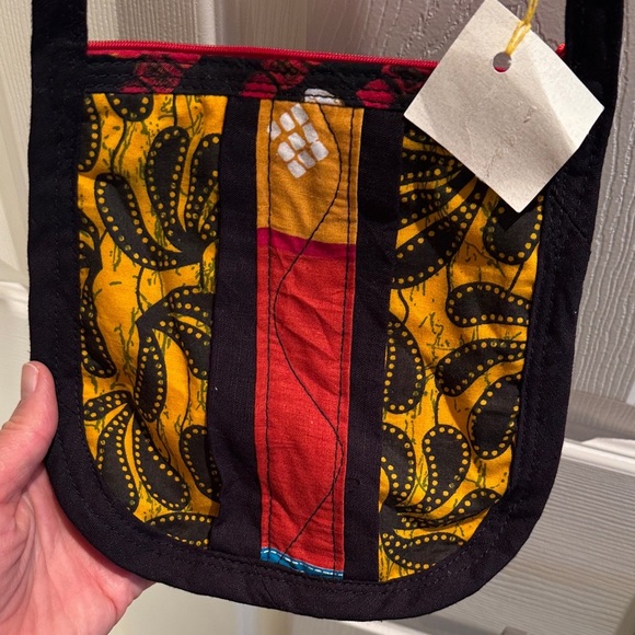Colorful Patterned Crossbody Bag - Picture 6 of 6